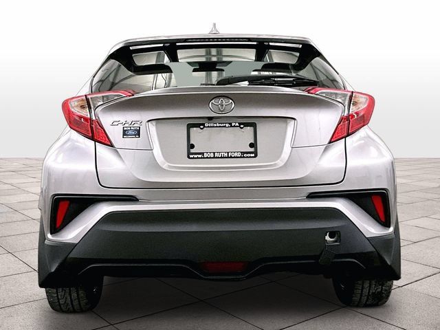 Used 2018 Toyota C-HR XLE FWD image 4