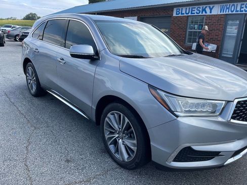 Used 2017 Acura MDX SH-AWD w/ Technology Package image 2