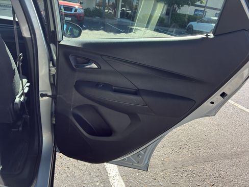 Used 2023 Chevrolet Bolt LT FWD image 48