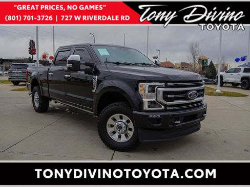 Used 2022 Ford F350 Platinum image 1