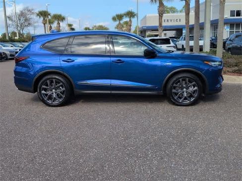 Used 2023 Acura MDX A-Spec image 9