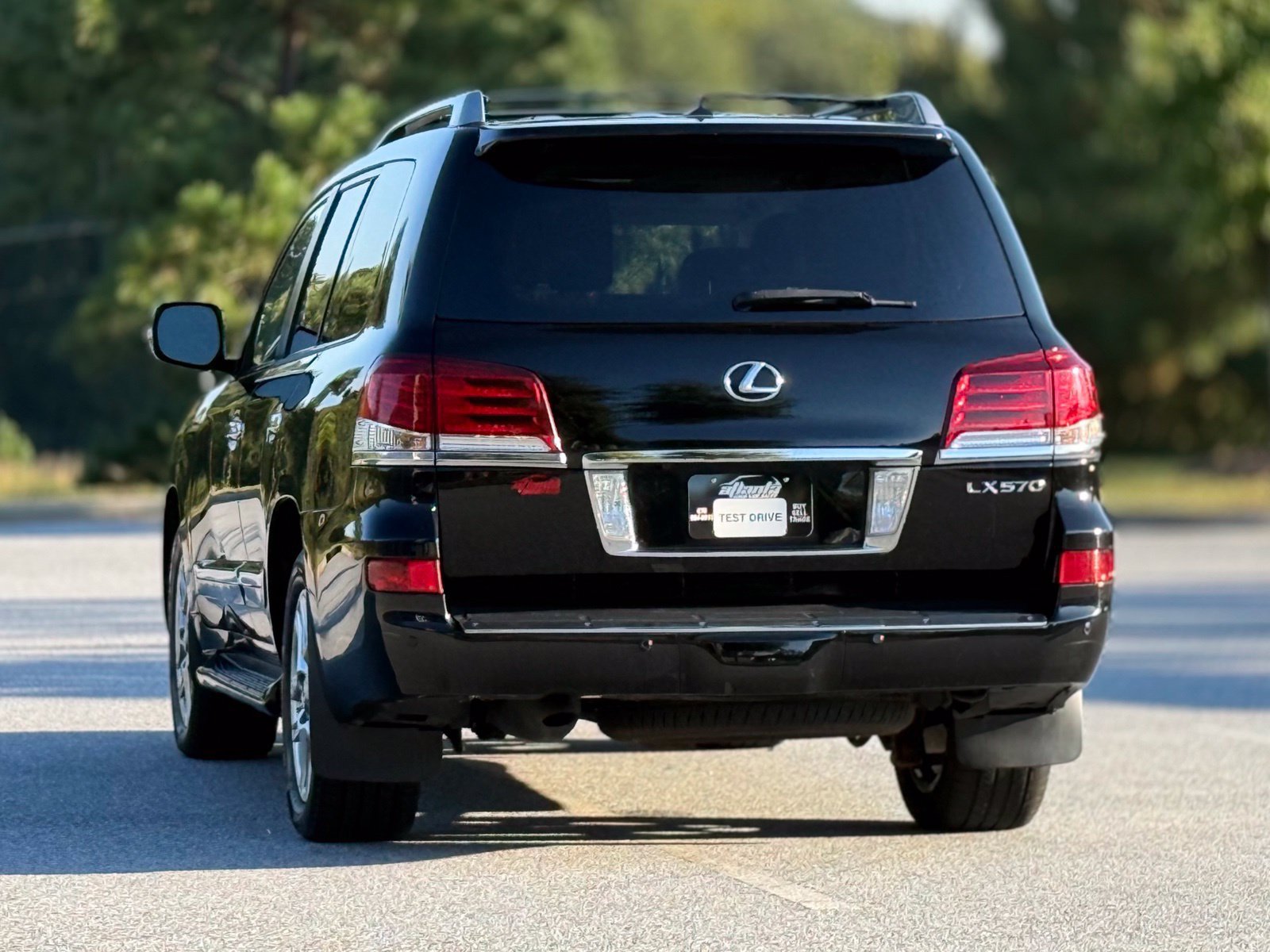 Used 2015 Lexus LX 570 4WD image 5