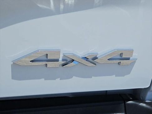 New 2026 RAM 2500 Tradesman AWD/4WD image 46