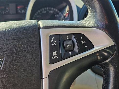 Used 2016 Chevrolet Equinox LTZ w/ Enhanced Convenience Package image 15