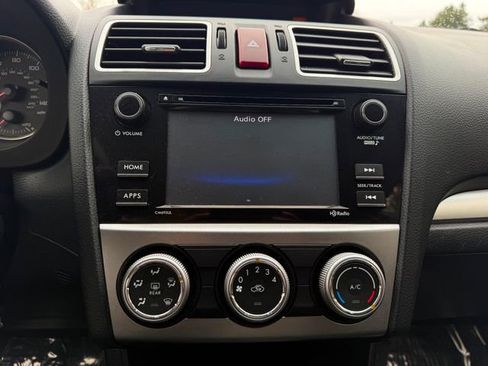 Used 2017 Subaru Crosstrek 2.0i Premium image 8