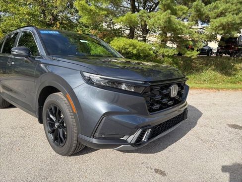 Certified 2025 Honda CR-V Sport-L image 3