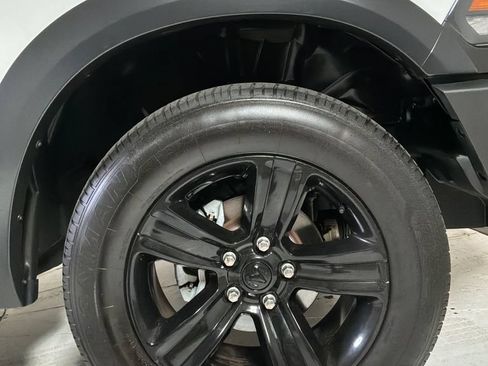Certified 2024 RAM 1500 Warlock AWD/4WD image 8