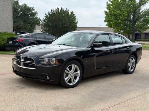 Used 2013 Dodge Charger R/T AWD/4WD image 3
