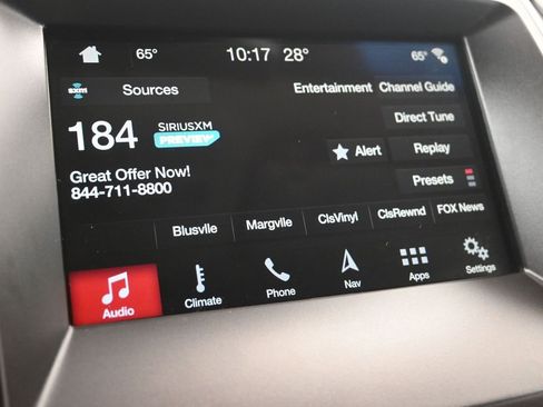 Used 2018 Ford Edge Titanium w/ Equipment Group 301A image 19