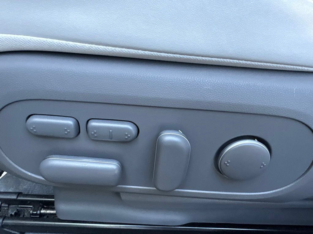Used 2024 Hyundai Ioniq 5 Limited RWD image 10