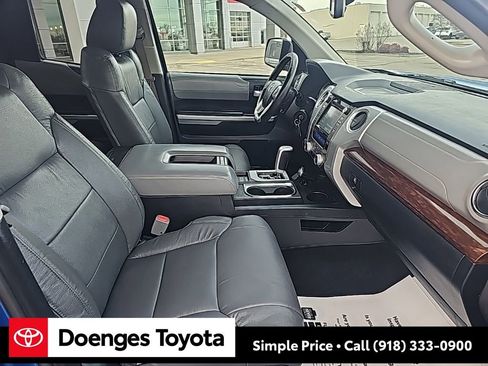 Used 2017 Toyota Tundra Limited image 17
