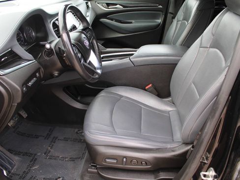 Used 2022 Buick Enclave Premium FWD image 8