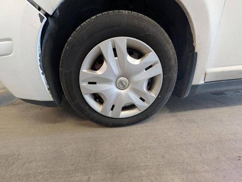 Used 2012 Nissan Versa 1.8 S w/ Plus Pkg FWD image 11