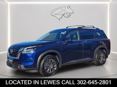 Used 2025 Nissan Pathfinder SV w/ SV Premium Package