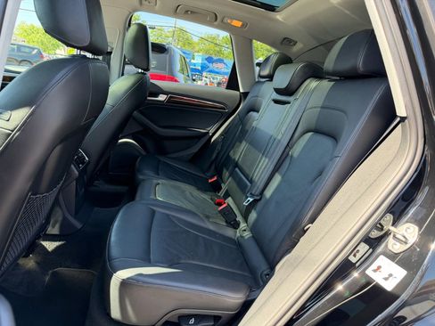 Used 2015 Audi Q5 2.0T Premium Plus AWD/4WD image 16