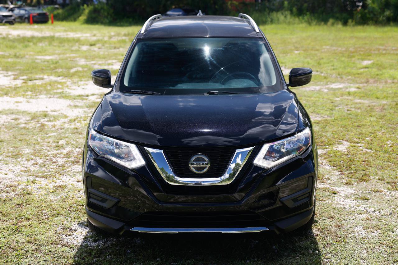 Used 2018 Nissan Rogue SV AWD/4WD image 17