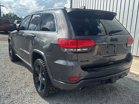 Used 2015 Jeep Grand Cherokee Altitude AWD/4WD image 3