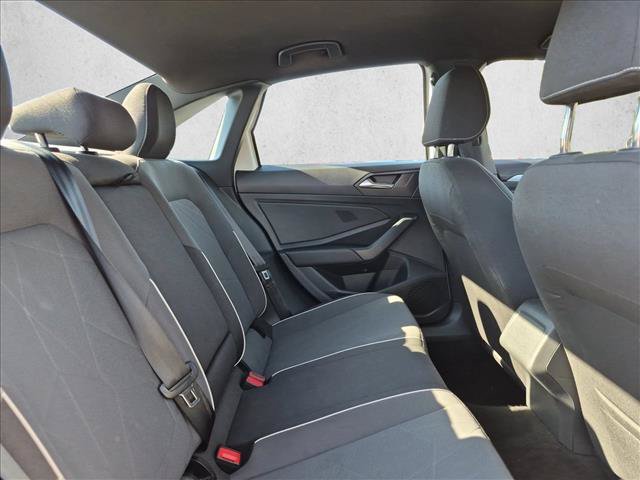 Used 2025 Volkswagen Jetta Sport FWD image 19