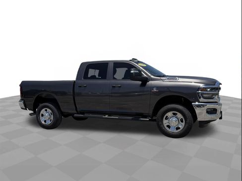 Used 2025 RAM 2500 Tradesman AWD/4WD image 4