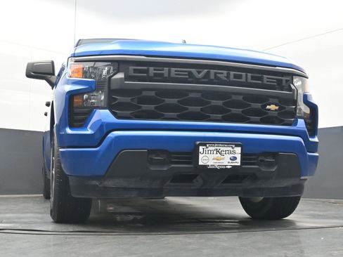Used 2023 Chevrolet Silverado 1500 Custom image 25