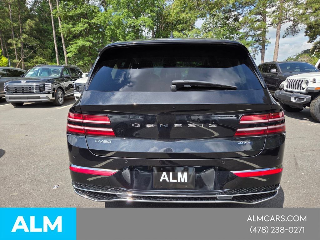 Used 2025 Genesis GV80 2.5T Standard AWD/4WD image 11