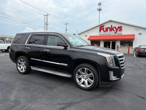 Used 2015 Cadillac Escalade Premium AWD/4WD image 1