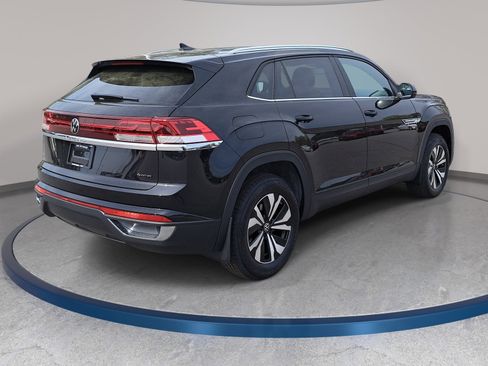 New 2026 Volkswagen Atlas Cross Sport SE AWD/4WD image 5
