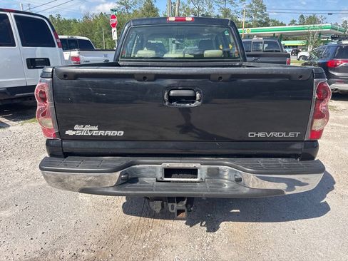Used 2005 Chevrolet Silverado 1500 LS w/ Light Duty Power Package RWD image 5