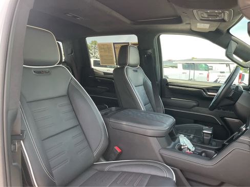 Used 2024 GMC Sierra 1500 AT4X AWD/4WD image 26