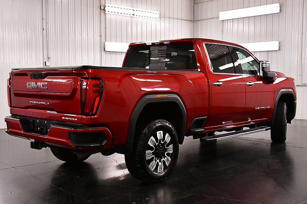 Used 2024 GMC Sierra 2500 Denali w/ Denali Reserve Package AWD/4WD image 7