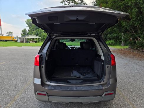 Used 2012 GMC Terrain SLE AWD/4WD image 36