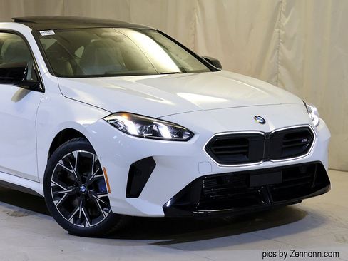 New 2026 BMW M235i xDrive w/ Technology Package image 2