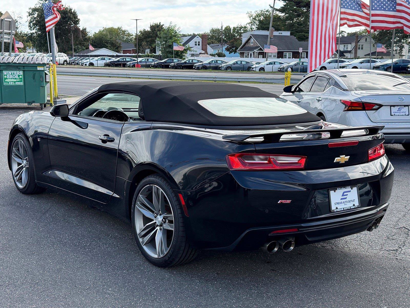 Used 2016 Chevrolet Camaro LT RWD image 8