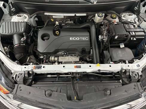 Used 2022 Chevrolet Equinox LS image 35