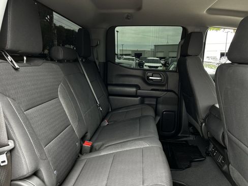 Used 2024 Chevrolet Silverado 1500 Custom image 32