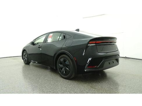 New 2026 Toyota Prius LE image 21