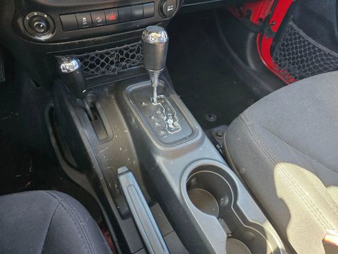 Used 2014 Jeep Wrangler Unlimited Sport w/ Power Convenience Group image 29