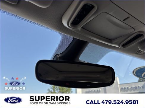 Used 2023 Chrysler Pacifica Limited FWD image 47