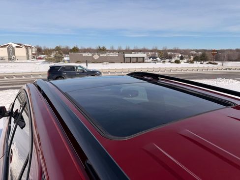 Used 2023 Chevrolet Equinox RS image 35