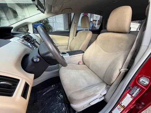 Used 2012 Toyota Prius V Two FWD image 31