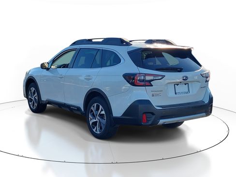 Used 2020 Subaru Outback Limited w/ Popular Package #2 image 4