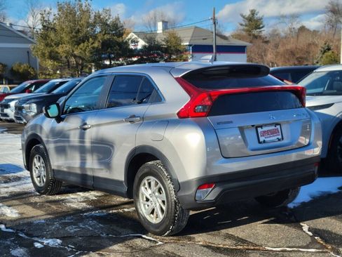 Used 2019 Mitsubishi Eclipse Cross ES image 3