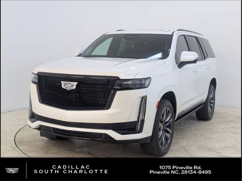 Certified 2022 Cadillac Escalade Sport Platinum w/ Heavy-Duty Trailer Package image 1