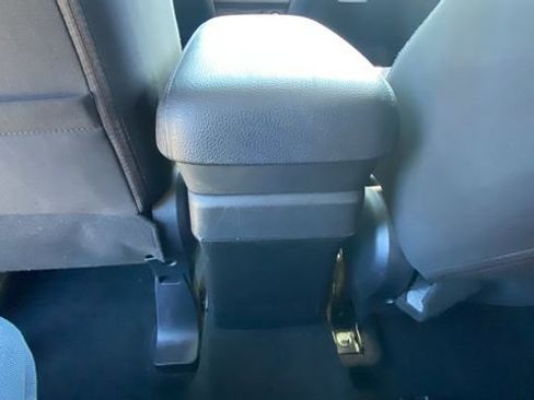 Used 2019 Mitsubishi Outlander Sport ES AWD/4WD image 14