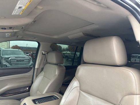 Used 2015 GMC Yukon XL SLT w/ Open Road Package image 16