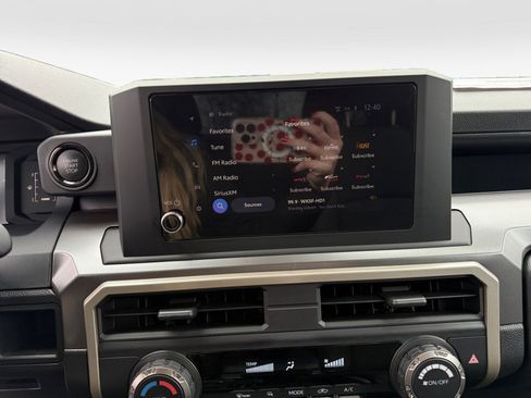 Used 2024 Toyota Tacoma SR5 image 20