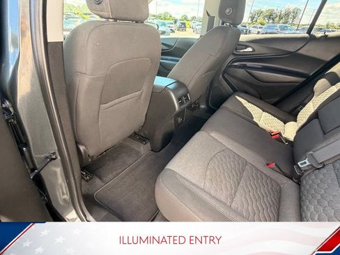 Used 2020 Chevrolet Equinox LT FWD image 11