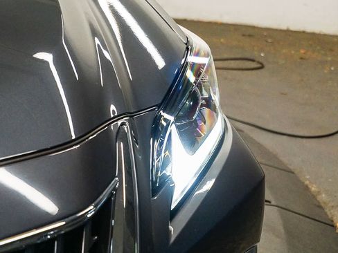 Used 2025 Lexus ES 300h w/ Premium Package image 7