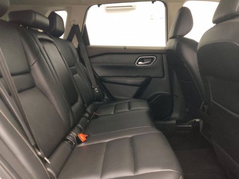 Used 2021 Nissan Rogue SL image 19