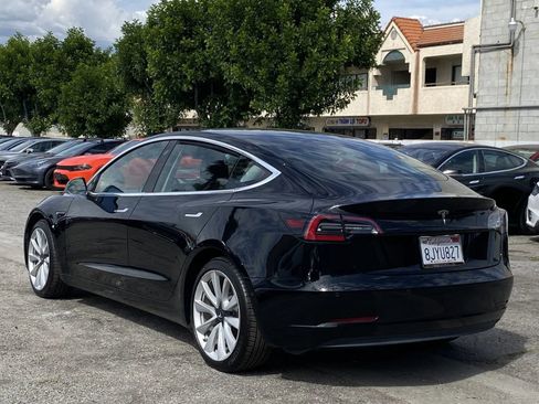 Used 2019 Tesla Model 3 Standard Range Plus RWD image 2